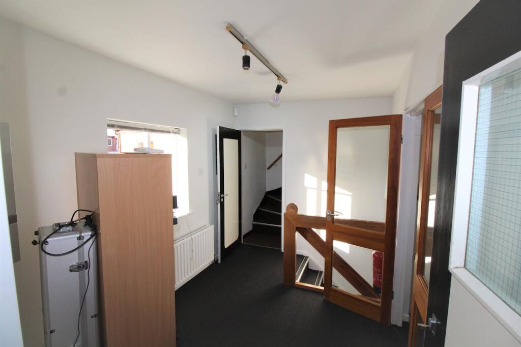 Additional property image - 1620 High Street, Knowle, Solihull, B93 0JU