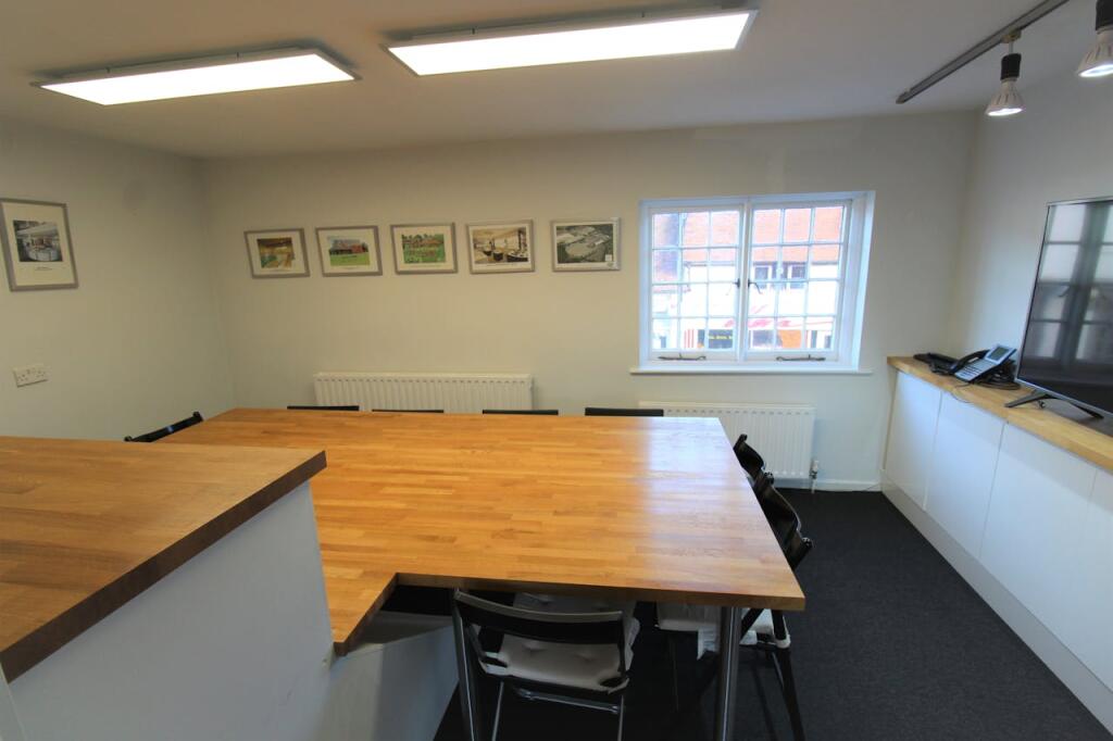 Additional property image - 1620 High Street, Knowle, Solihull, B93 0JU