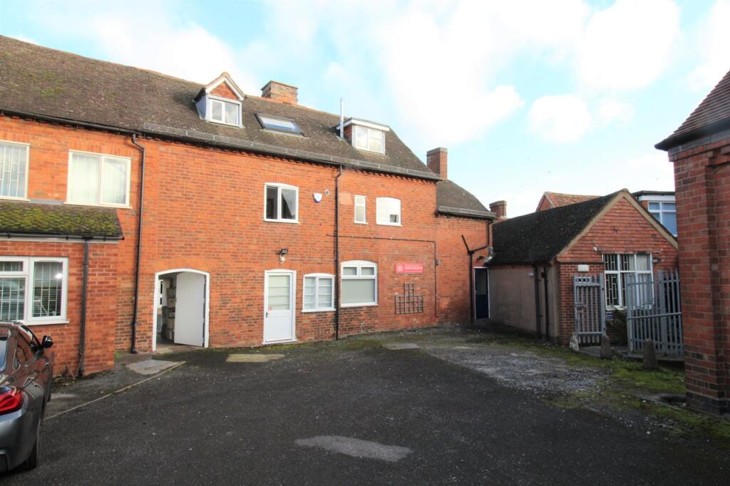 Additional property image - 1620 High Street, Knowle, Solihull, B93 0JU