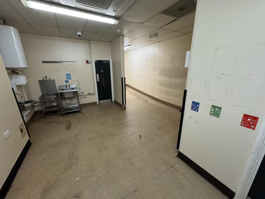Additional property image - 237 High Street, Erdington, Birmingham, B23 6SS