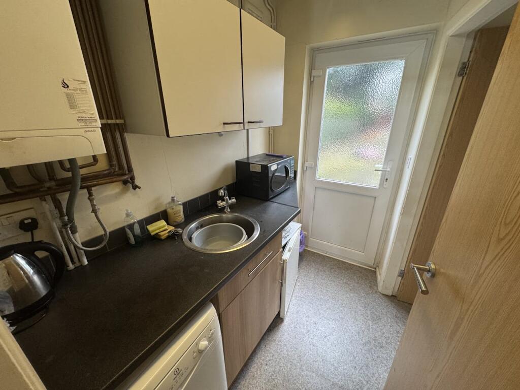 Additional property image - 966 Old Lode Lane, Solihull, West Midlands, B92 8LN
