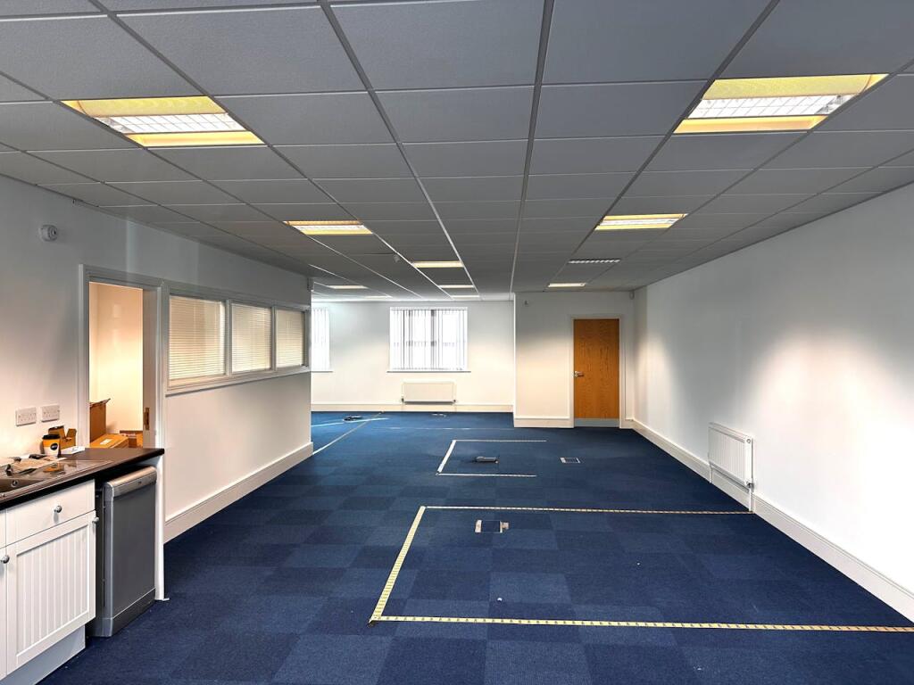 Additional property image - Unit 3 The Croft, Buntsford Gate, Bromsgrove, B60 4JE