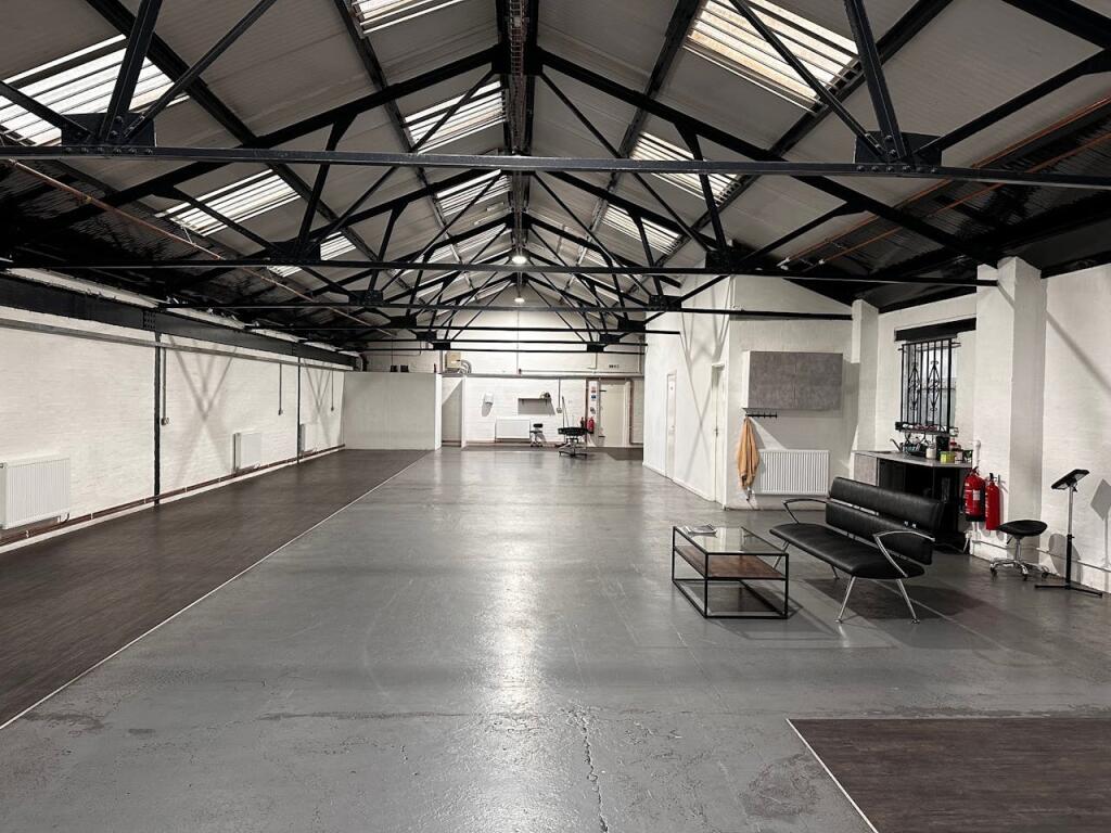 Additional property image - 114 Pope Street, Birmingham, B1 3AG