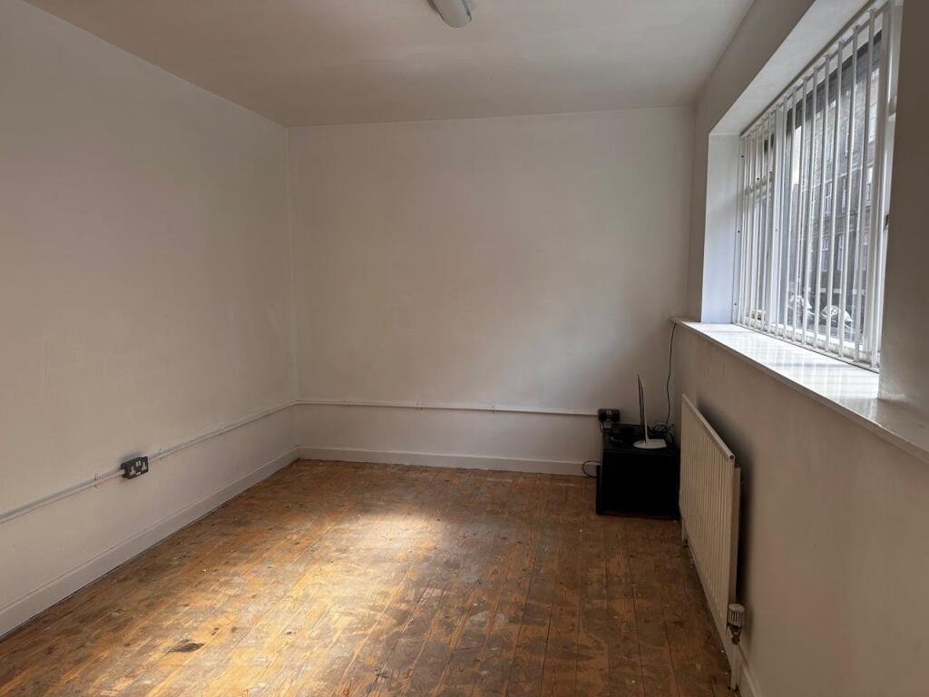 Additional property image - 114 Pope Street, Birmingham, B1 3AG