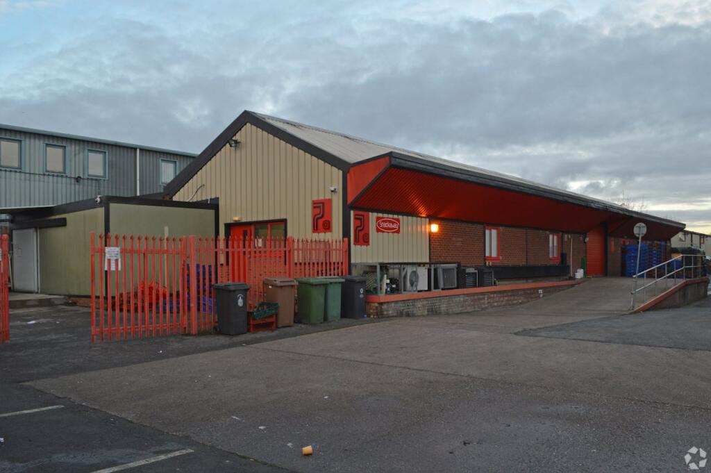 Main image of property: Unit 7a & 7b Plant Lane, Burntwood, WS7 3GN