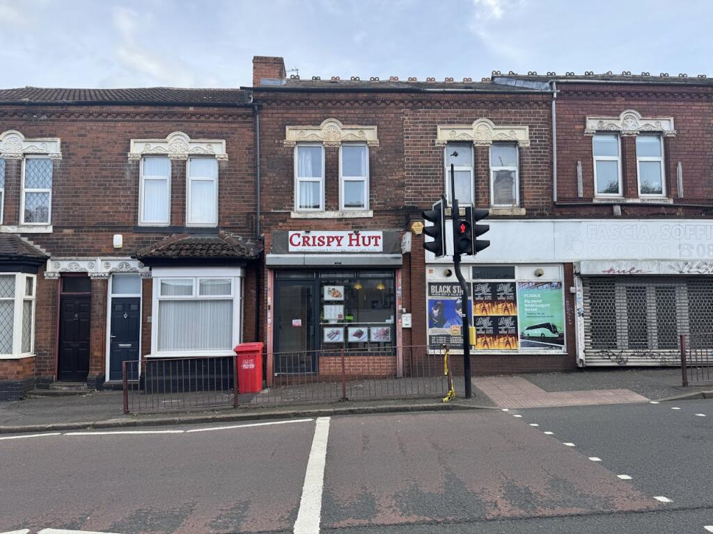 Main image of property: 1748 Pershore Road, Cotteridge, Birmingham, B30 3BH