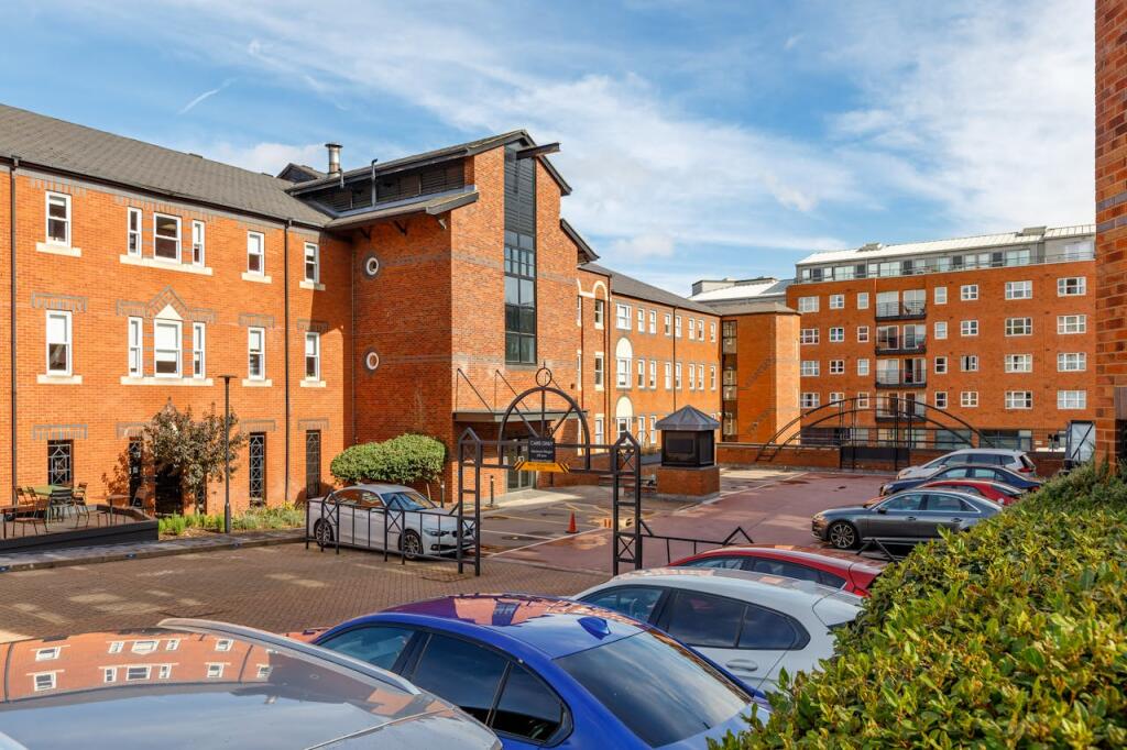 Main image of property: Edward House, Quay Place, 92-93 Edward Street, Birmingham, B1 2RA