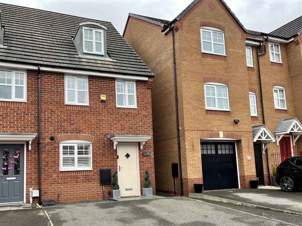 Main image of property: Admiral Way, Hyde