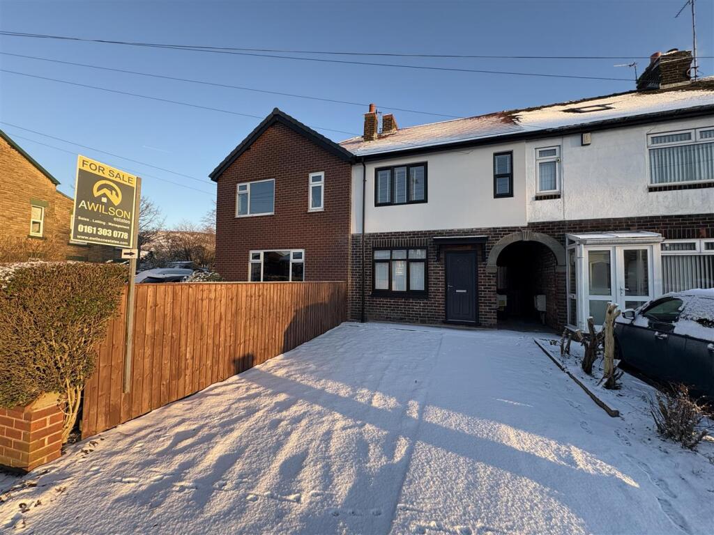 Main image of property: Huddersfield Road, Stalybridge