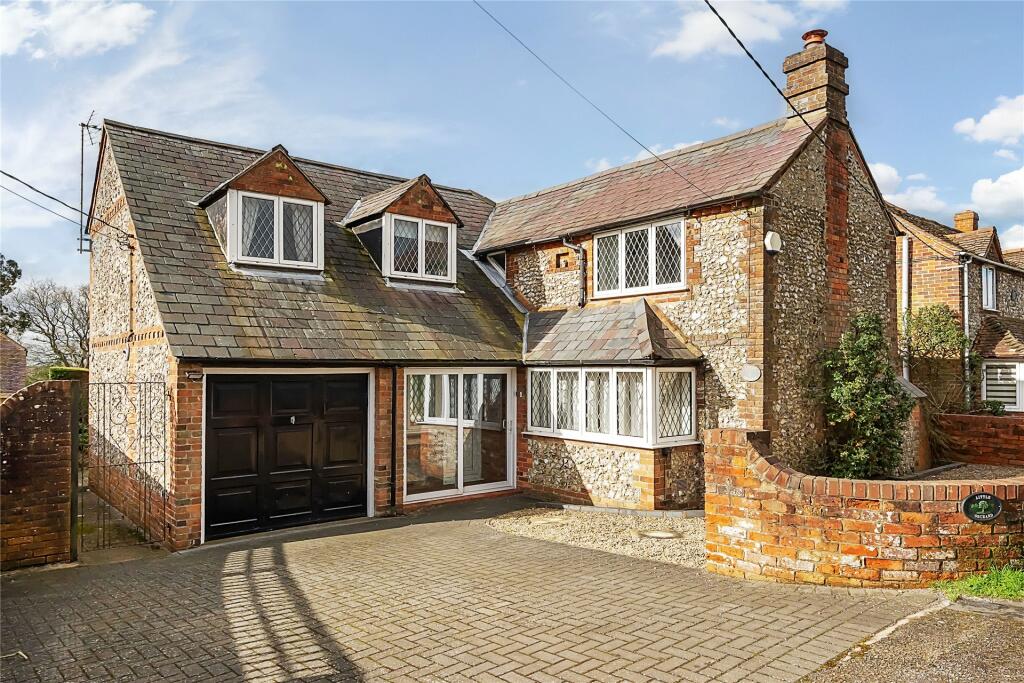 Main image of property: Main Road, Lacey Green, Princes Risborough, Buckinghamshire, HP27
