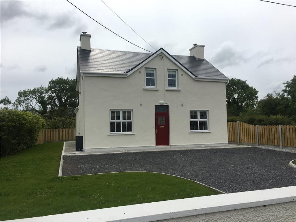 3 bedroom detached house for sale in Ballygar Road, Mountbellew, Co