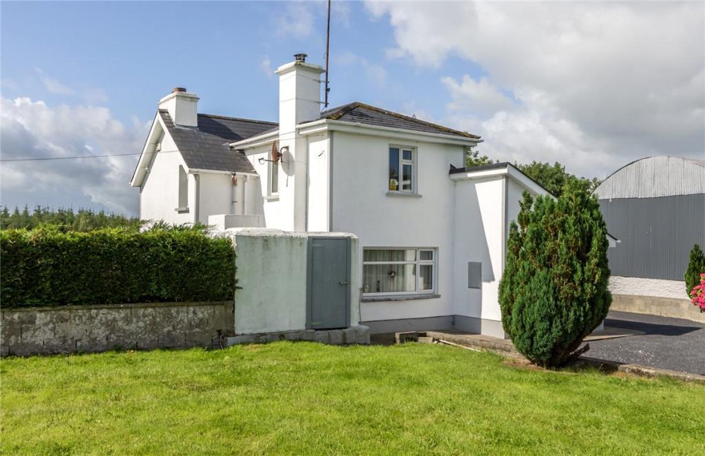 4 bedroom detached house for sale in Castlefield, Williamstown, Co