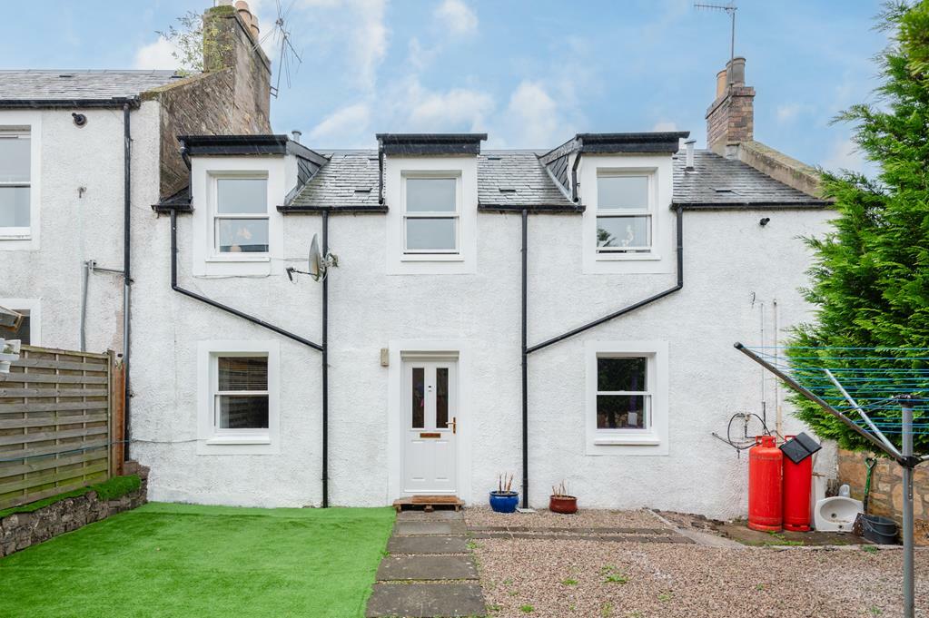 2 bedroom terraced house for sale in Bonnygate, Cupar, Fife, KY15 4BU, KY15