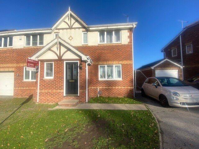 Main image of property: Chatsworth Drive, Rossington, Doncaster, South Yorkshire, DN11