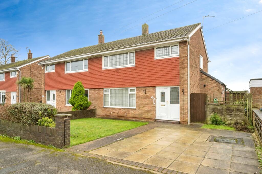Main image of property: Brierholme Close, Hatfield, Doncaster, South Yorkshire, DN7