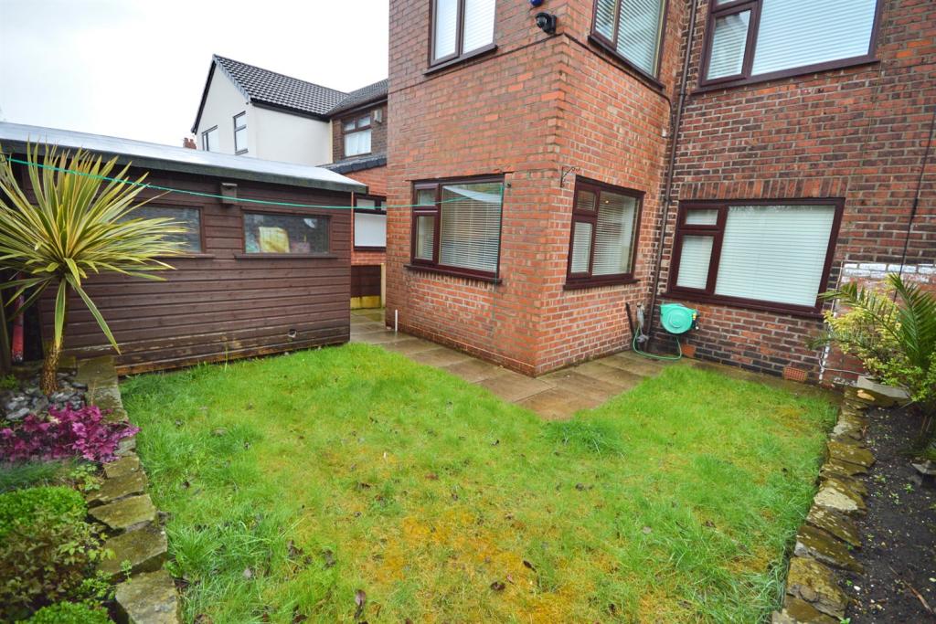 3 bedroom semidetached house for sale in Lloyd Street, Heaton Norris, SK4