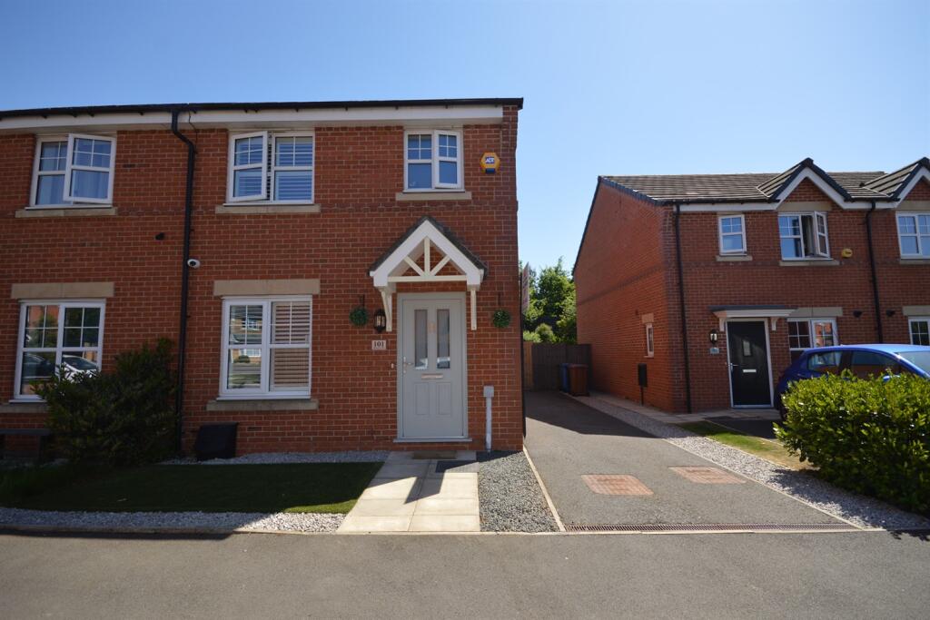 Main image of property: Waterhouses Street, Audenshaw