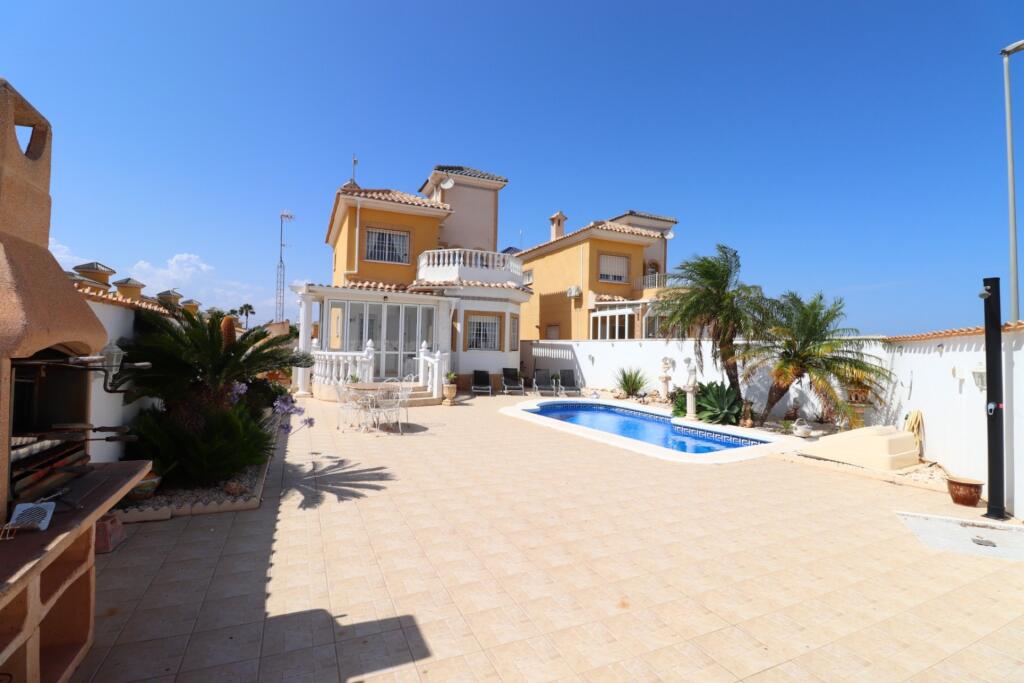 Main image of property: Algorfa