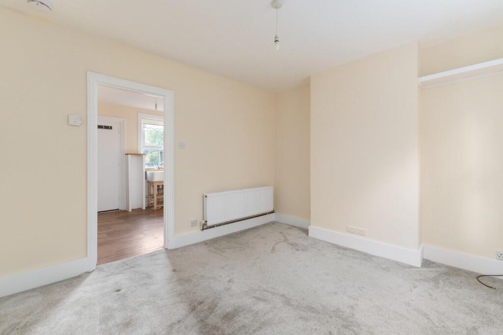 Additional property image - 1 Grange Cottages, High Wych Road, Sawbridgeworth, Hertfordshire, CM21