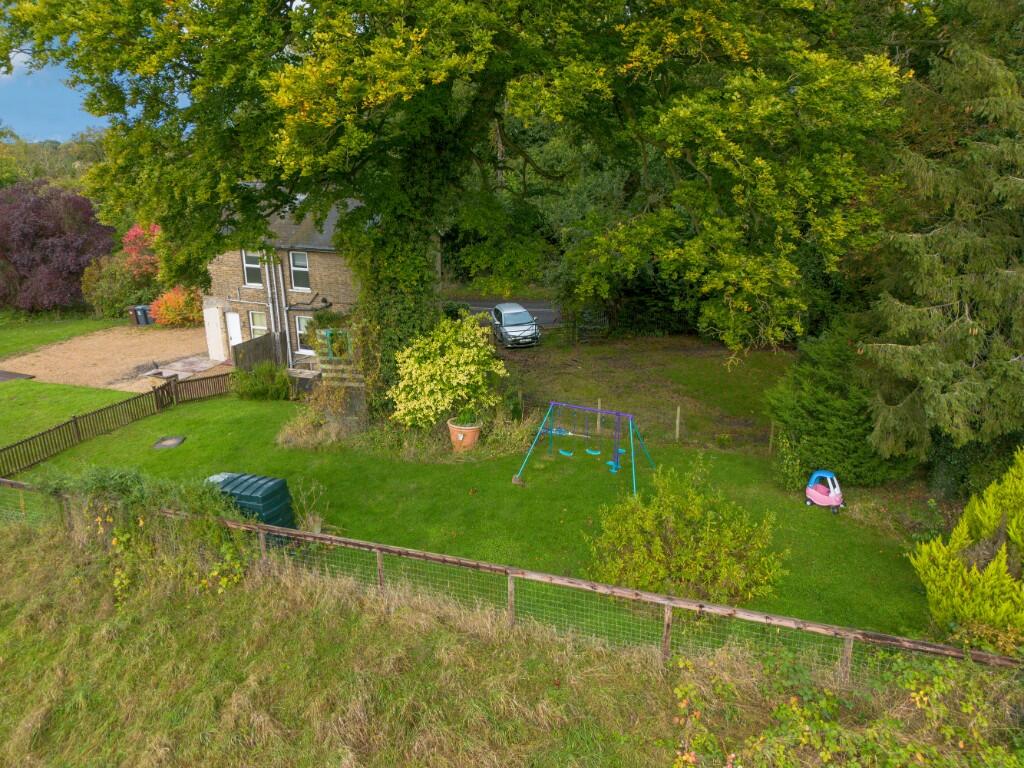 Additional property image - 1 Grange Cottages, High Wych Road, Sawbridgeworth, Hertfordshire, CM21