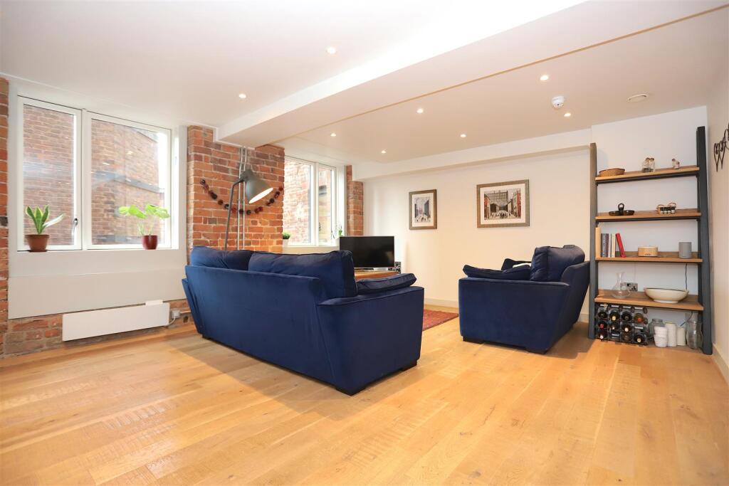 Main image of property: Murrays Mills, Ancoats