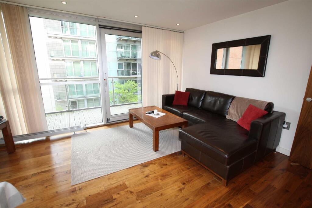 Main image of property: The Edge, Clowes Street, M3