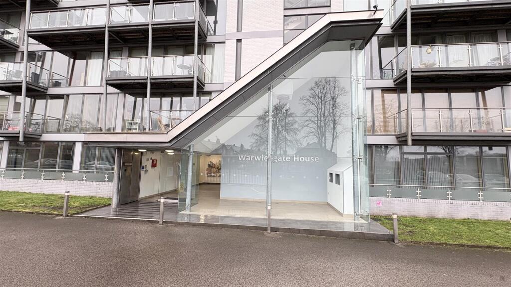 Main image of property: 18 Warwickgate House7 Warwick RoadOld TraffordManchester