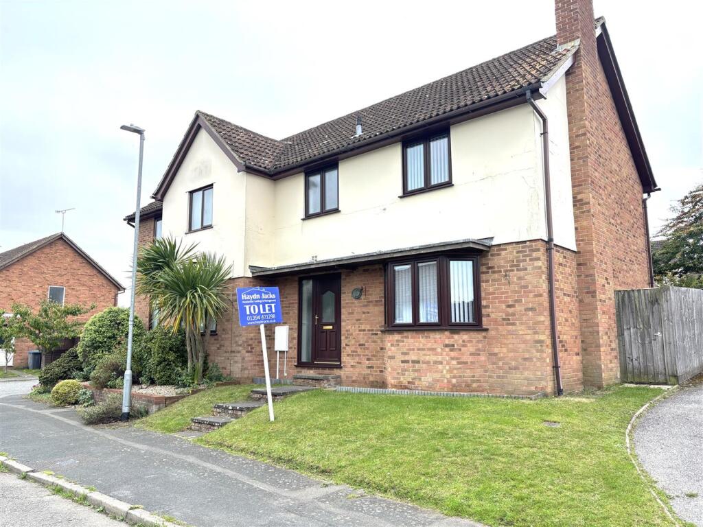 Main image of property: The Pastures,Ipswich