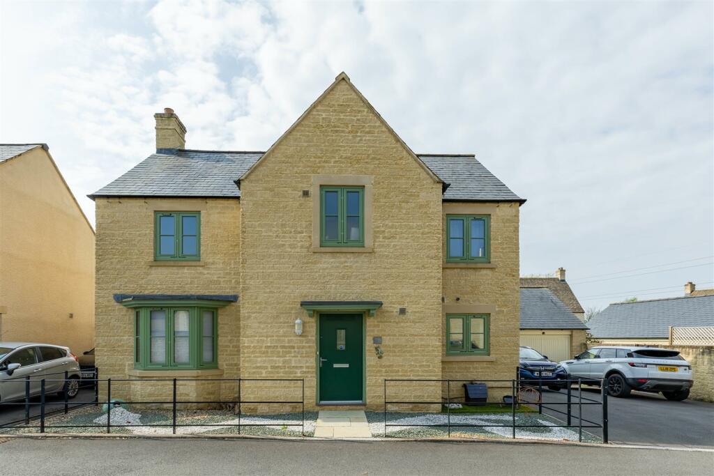 Main image of property: Pembroke Park | Cirencester