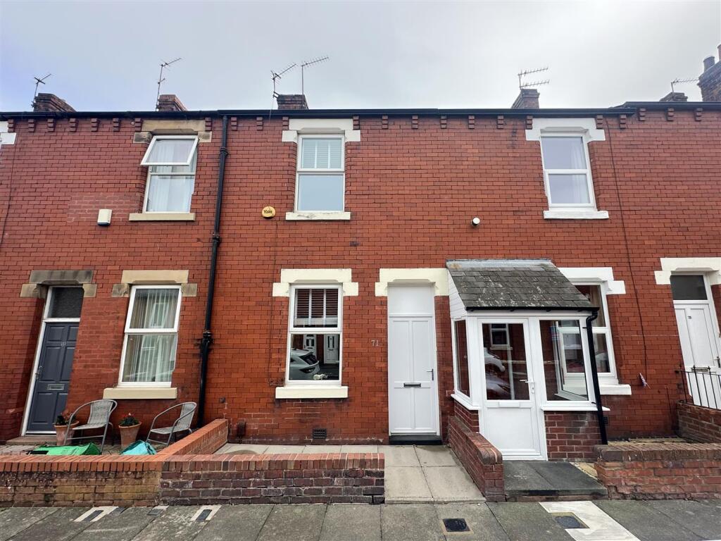 2 bedroom terraced house