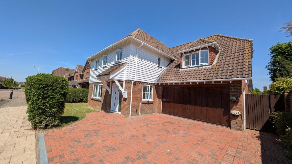 Main image of property: Petrel Way, Hawkinge, Folkestone, Kent, CT18