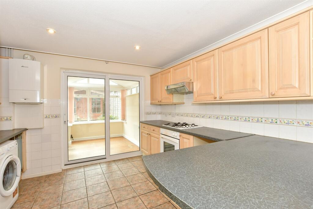 Main image of property: Purbrook Gardens, Waterlooville, Hampshire