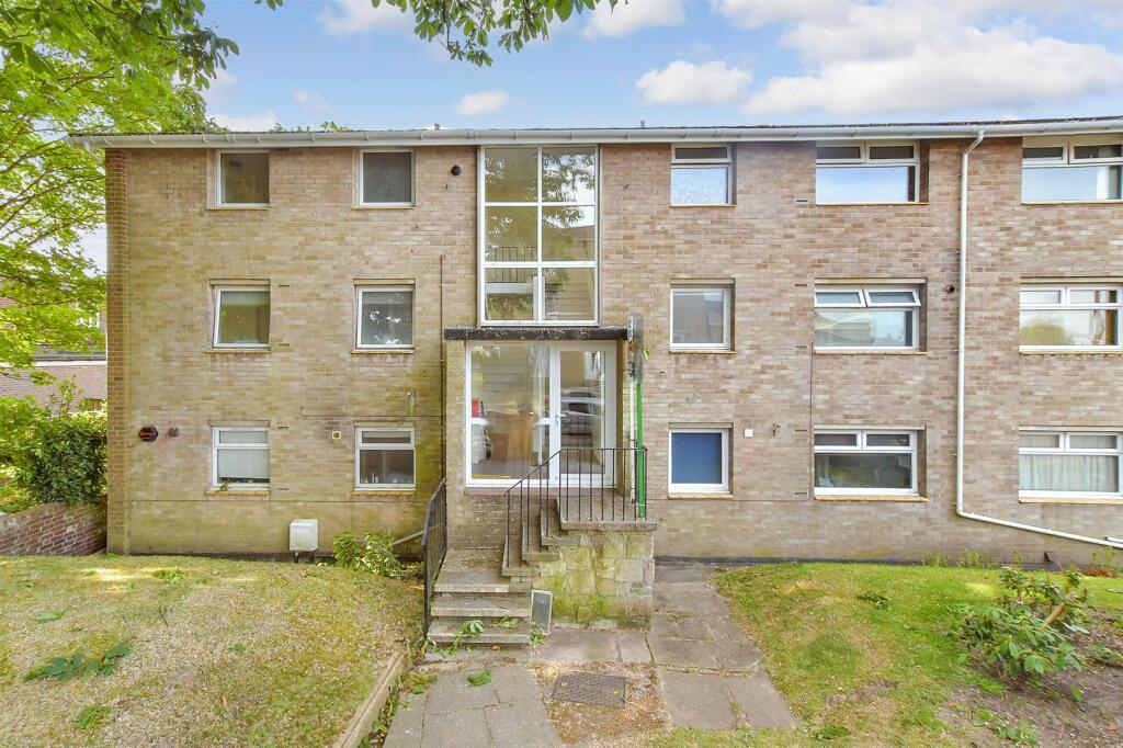 Main image of property: Purbrook Gardens, Waterlooville, Hampshire