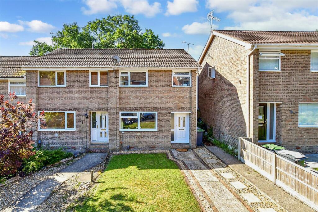 Main image of property: James Copse Road, Lovedean, Waterlooville, Hampshire