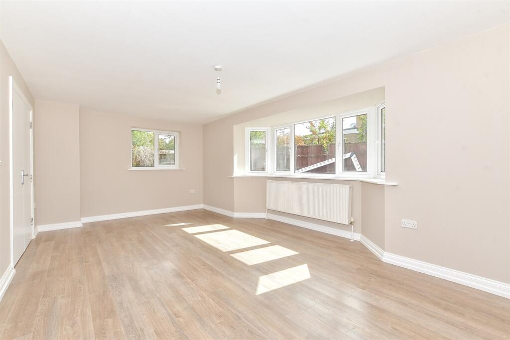 Main image of property: Gloucester Road, Waterlooville, Hampshire