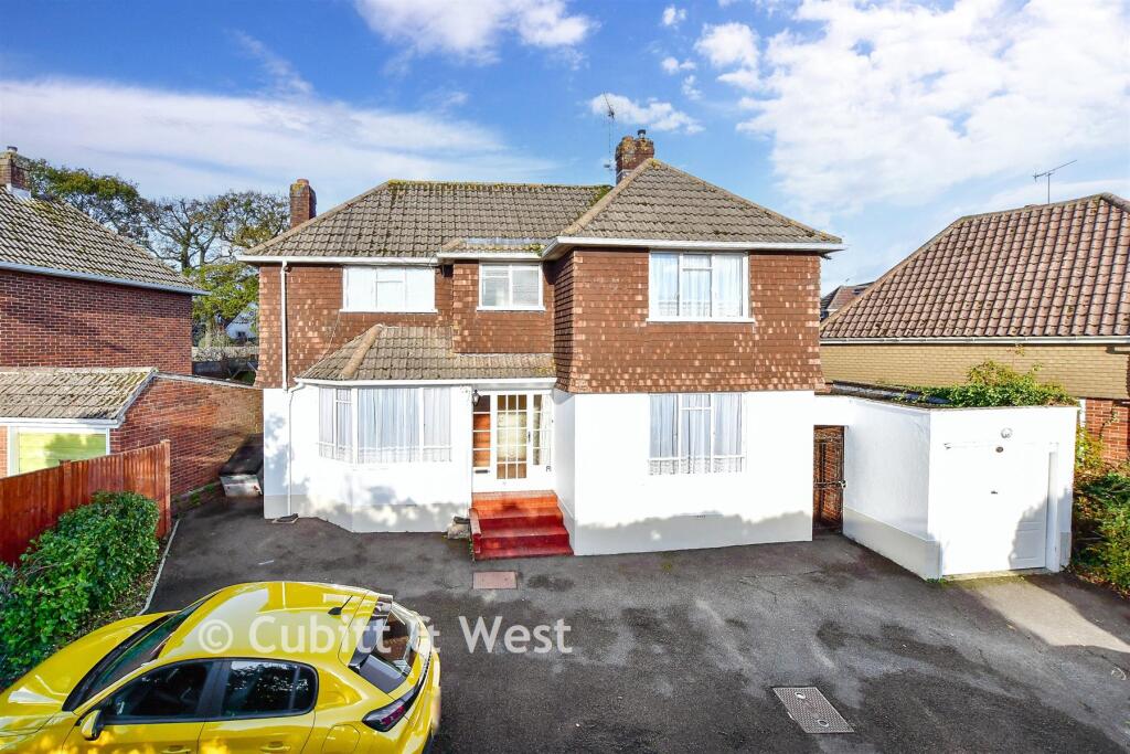 Main image of property: Ferndale, Waterlooville, Hampshire