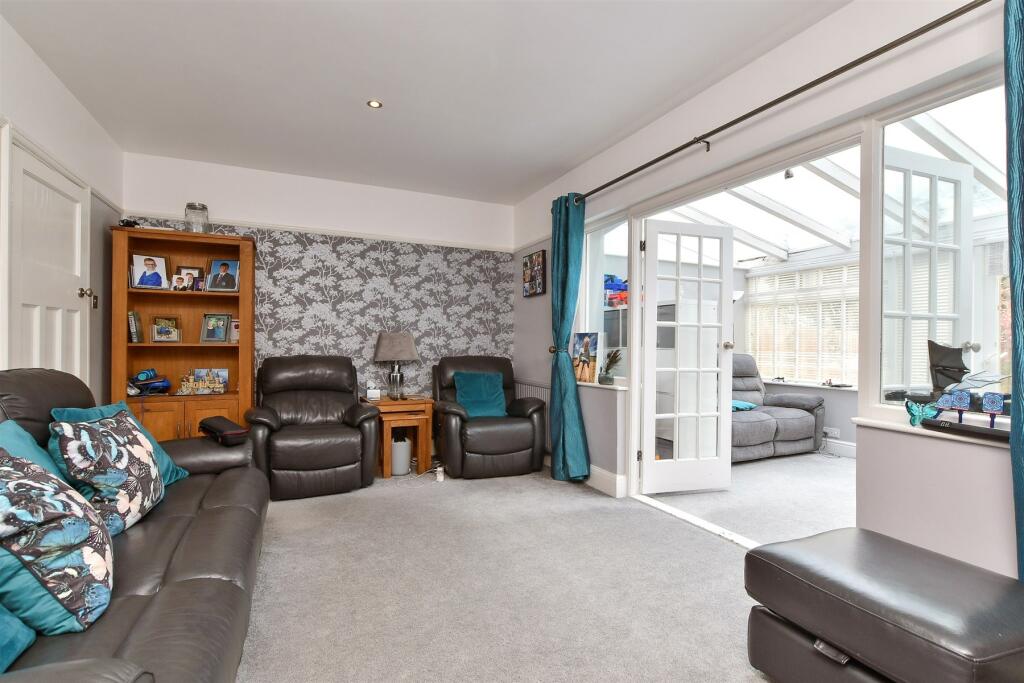 3 bedroom semi-detached house for sale in Shermanbury Road, Worthing, West Sussex, BN14