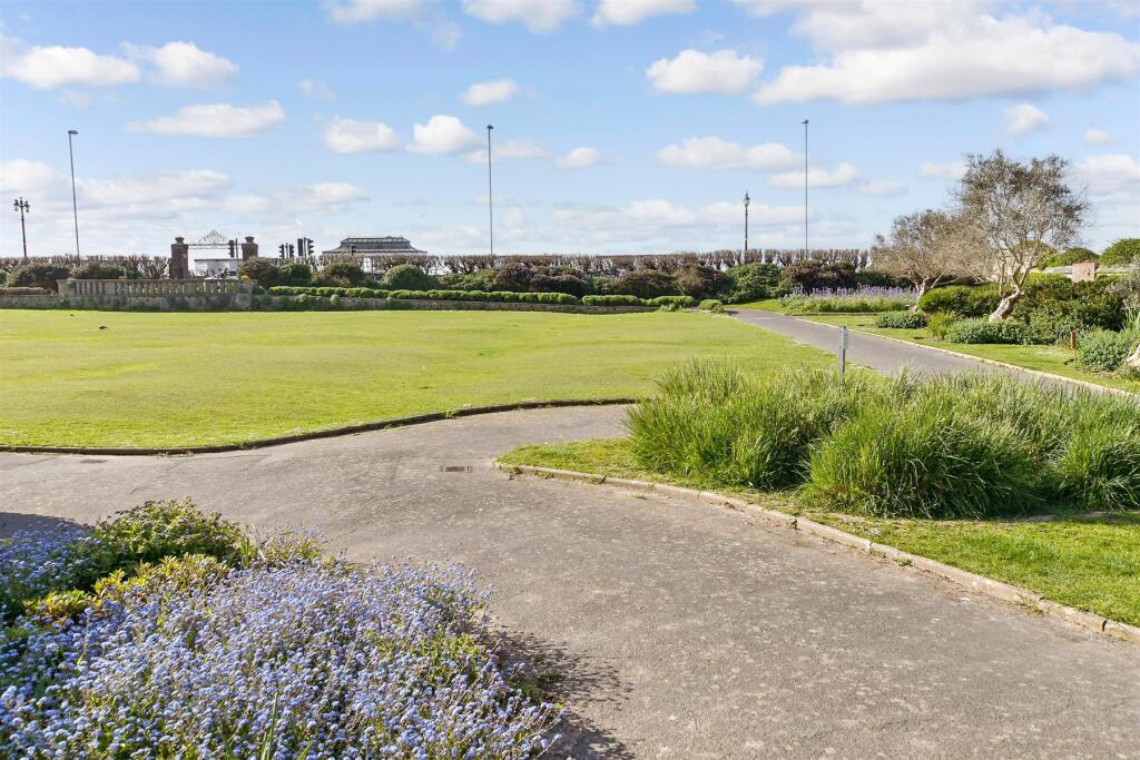 Main image of property: Winchelsea Gardens, Worthing, West Sussex