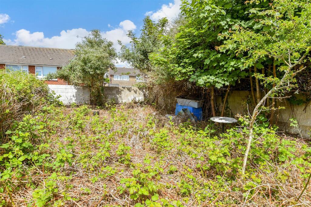 Main image of property: Upper Brighton Road, Sompting, Lancing, West Sussex