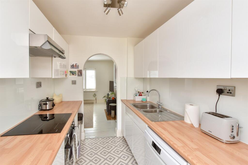 Additional image 4 of Sunny Close, Goring-By-Sea, Worthing, West Sussex