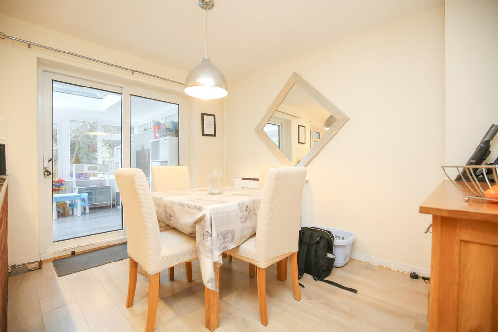 Additional property image - Loughshaw, Wilnecote