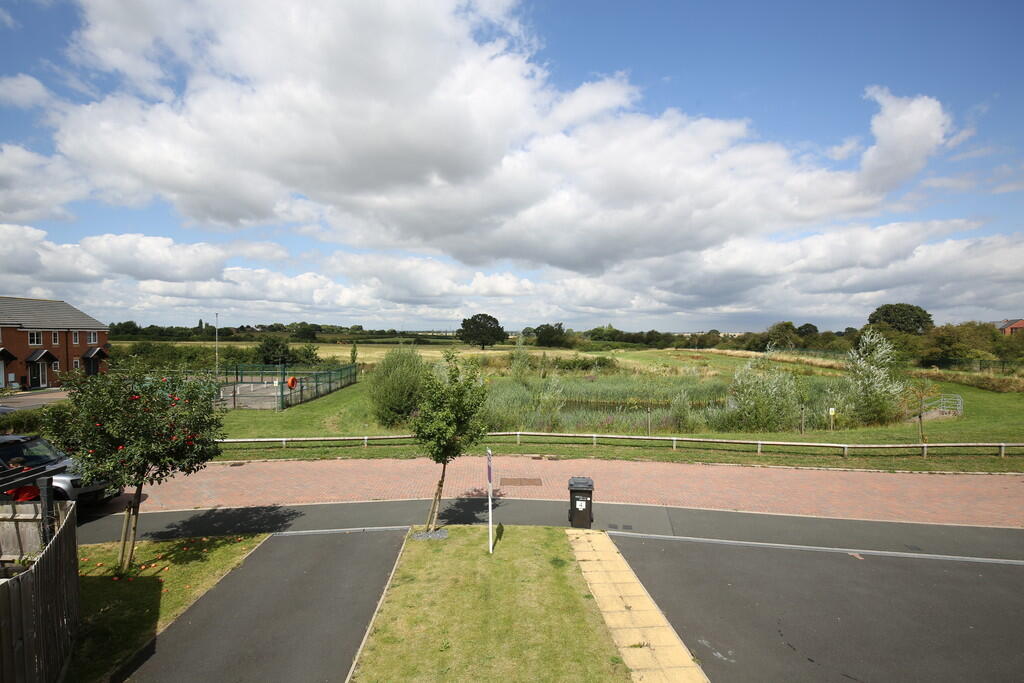 Additional property image - Edden Close, Wigginton, Tamworth