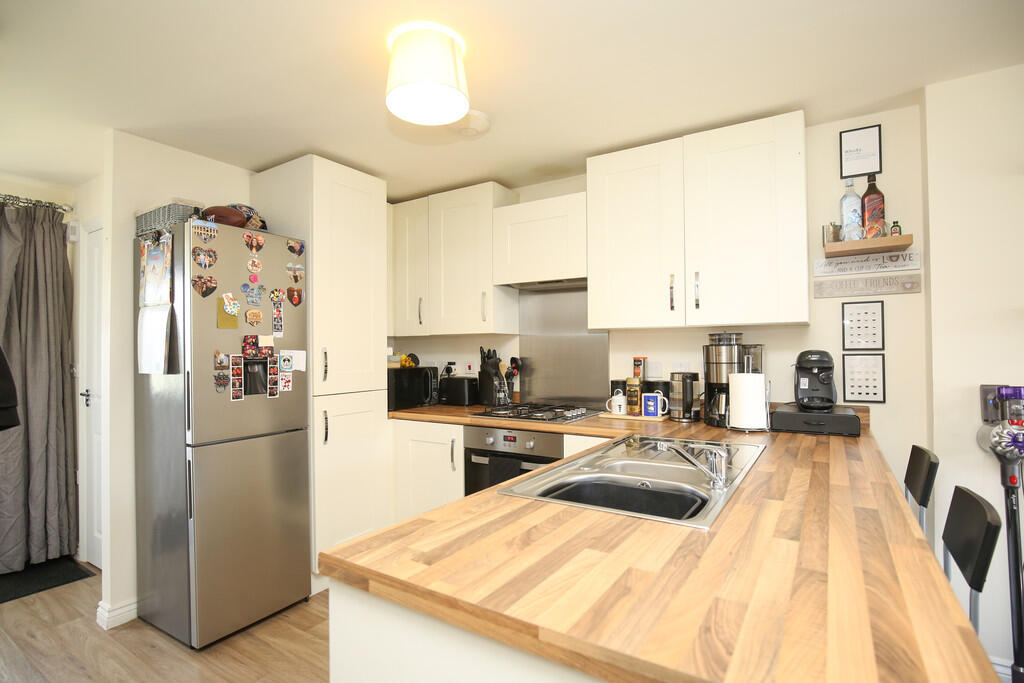 Additional property image - Edden Close, Wigginton, Tamworth