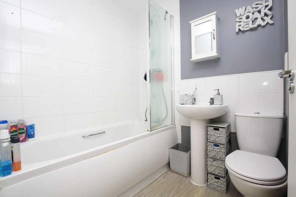 Additional property image - Edden Close, Wigginton, Tamworth
