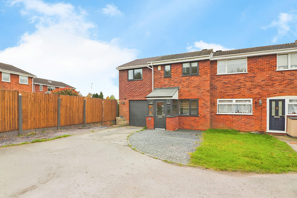 Main image of property: Torside, Wilnecote