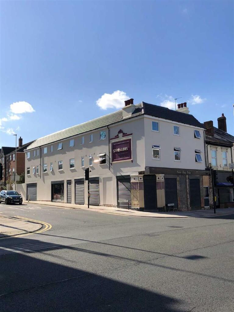 Main image of property: 376 High Street, West Bromwich