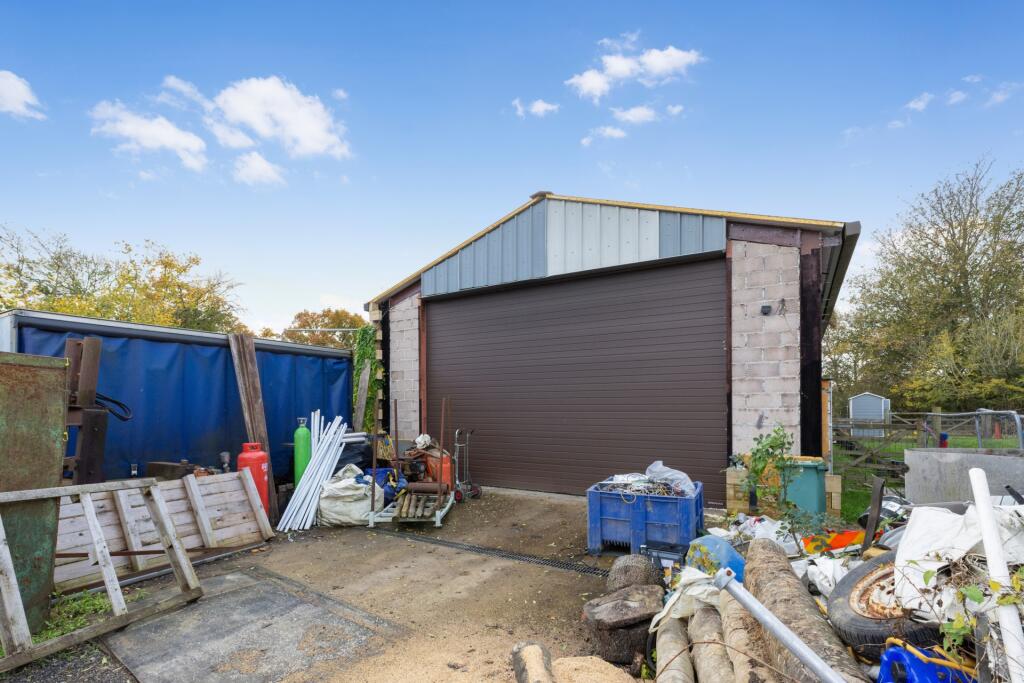 Additional property image - Queen Street, Tintinhull, BA22