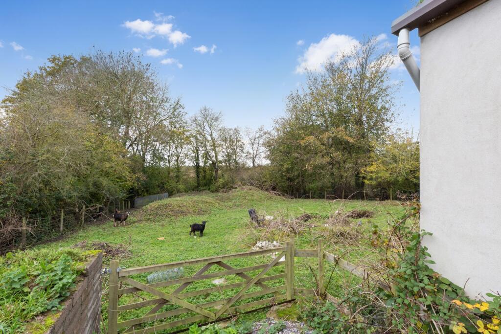 Additional property image - Queen Street, Tintinhull, BA22