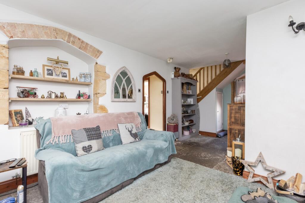Additional property image - Queen Street, Tintinhull, BA22