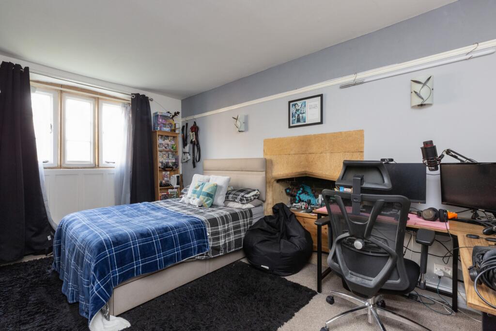 Additional property image - Queen Street, Tintinhull, BA22